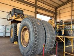 1999 Caterpillar
                785C 