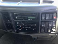 2005 Volvo Fl6-250 6X2 8,6Mt 14Plt Volvo Hist As Traded $50000+Gst FL-250 6X2 WHITE