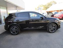 2023 Nissan
                QASHQAI Ti