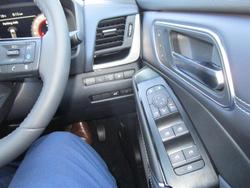 2023 Nissan
                QASHQAI Ti