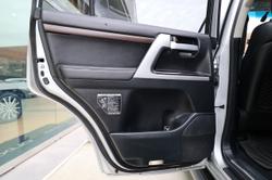 2018 TOYOTA LANDCRUISER LC200 VX (4x4)