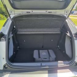 2023 Peugeot e-2008 GT