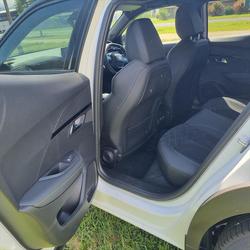 2023 Peugeot e-2008 GT