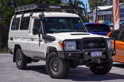 2016 Toyota
                Landcruiser Workmate Troopcarrier