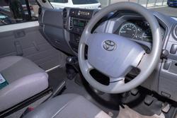 2016 Toyota
                Landcruiser Workmate Troopcarrier