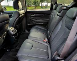 2018 Hyundai
Santa Fe Highlander