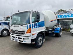 2010 Hino 17270 4 Mt Aads Agi Auto Immac Cond Full Hist $100000+Gst HINO 17270 WHITE