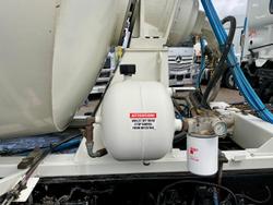 2010 Hino 17270 4 Mt Aads Agi Auto Immac Cond Full Hist $100000+Gst HINO 17270 WHITE