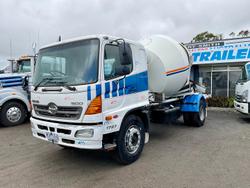 2010 Hino 17270 4 Mt Aads Agi Auto Immac Cond Full Hist $100000+Gst HINO 17270 WHITE