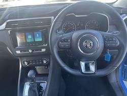 2023 MG ZS