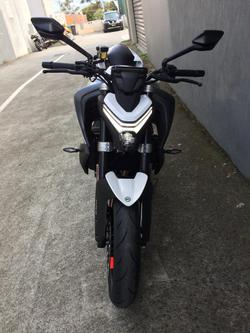 2025 CFMOTO
                450NK
