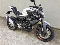 2025 CFMOTO
                450NK