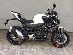 2025 CFMOTO
                450NK