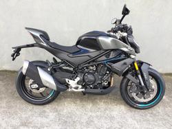 2025 CFMOTO
                450NK 