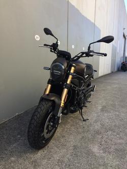 2022 Benelli
                Leoncino 800 