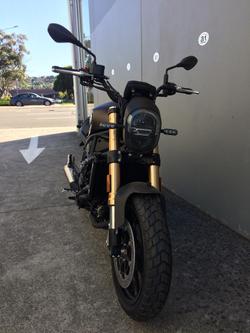 2022 Benelli Leoncino 800