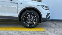2023 Volkswagen
                Tiguan 132TSI Life