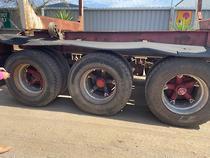 1988 RENCO 12M Tri/A Log Trailer
