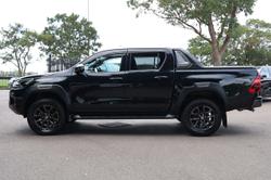 2022 Toyota Hilux Rogue