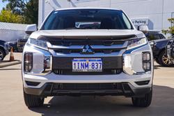 2024 Mitsubishi ASX ES