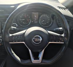 2018 NISSAN X-TRAIL ST-L (4WD)
