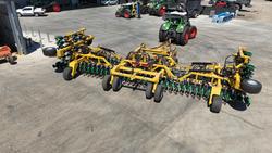 0 SERAFIN ULTISOW S18/S20 BI FOLD SINGLE DISC AIR SEEDER NEW YELLOW