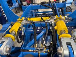 0 Farmet Softer 6Ps Trailed Speed Disc With Vee Roller New BLUE