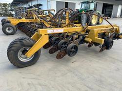 0 SERAFIN ULTISOW S50 62 SINGLE DISC SEEDER BAR USED YELLOW