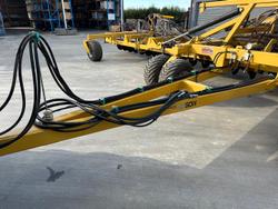 0 SERAFIN ULTISOW S50 62 SINGLE DISC SEEDER BAR USED YELLOW