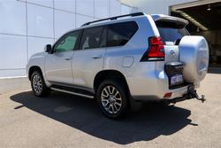 2019 Toyota
                Prado PRADO DSL WGN AT VX 4277430 003