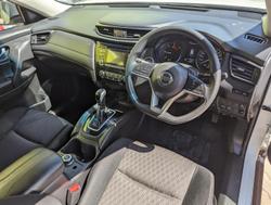 2017 Nissan X-TRAIL TS