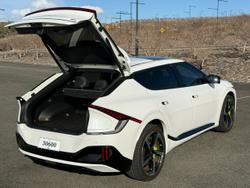 2023 Kia
                EV6 GT