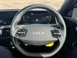 2023 Kia
                EV6 GT