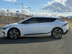 2023 Kia
                EV6 GT
