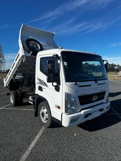 2023 Hyundai Mighty EX4/6 Tipper WHITE