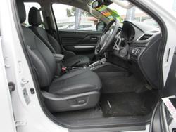 2023 Mitsubishi
Triton Xtreme