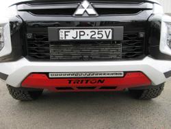 2023 Mitsubishi
Triton Xtreme