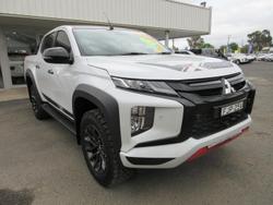 2023 Mitsubishi
Triton Xtreme