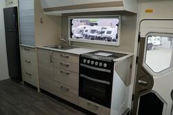 2023 Avida
Longreach C9836 SL