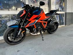2020 KTM 1290 Super Duke R Super Duke Orange