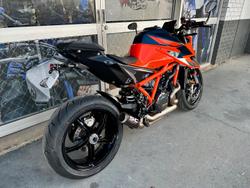 2020 KTM 1290 Super Duke R Super Duke Orange