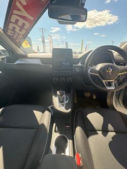2023 Renault
Captur Intens