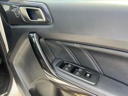 2020 Ford
Everest Titanium