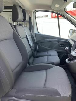 2023 Renault
                Trafic Pro