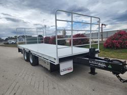 2025 Beavertail Tandem Axle Pig Trailer