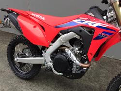 2025 Honda
                CRF450RL 