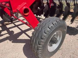0 SERAFIN ECO TANDEM 28 PLATE DISC PLOUGH NEW RED