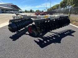 0 Baldan Crsg 24 + 1 Plate Offset Disc Plough New
