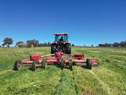 0 Tatu Rc2 4500 Heavy Duty Trailing Folding Slasher RED
