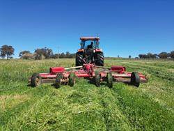 0 Tatu Rc2 4500 Heavy Duty Trailing Folding Slasher RED